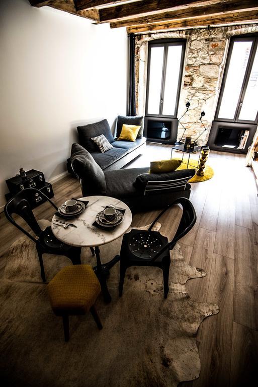 Ferienwohnung "Un Lieu Unique" Le Gold Et Le Cocon Annecy Exterior foto