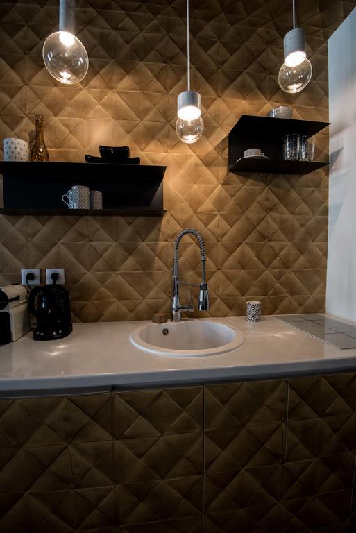 Ferienwohnung "Un Lieu Unique" Le Gold Et Le Cocon Annecy Exterior foto